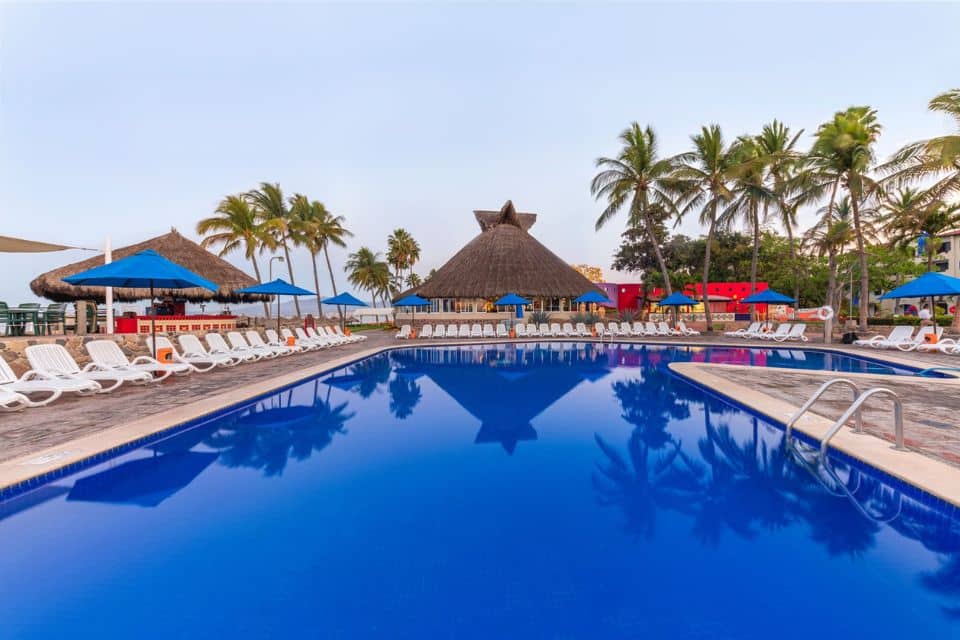 grand-decameron-complex-bucerias-5-2