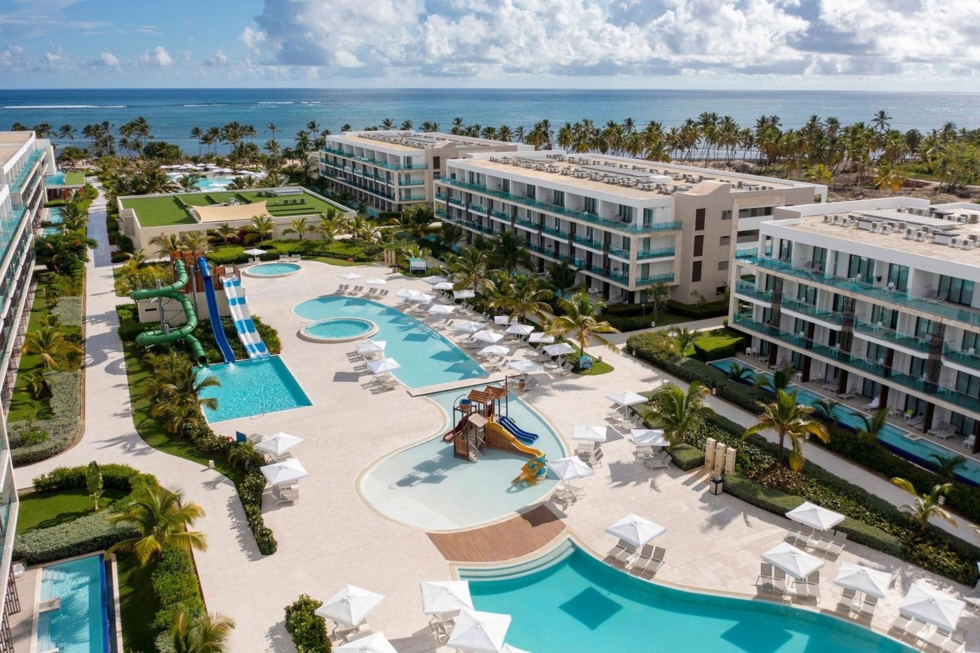 serenade-punta-cana-beach-spa-resort-1-2